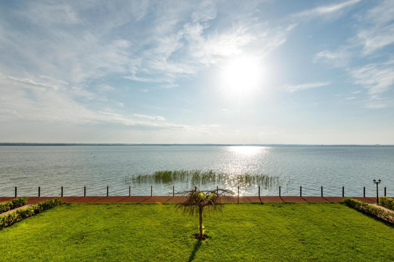 Apartamento Lucky 13 Mamaia Exterior foto